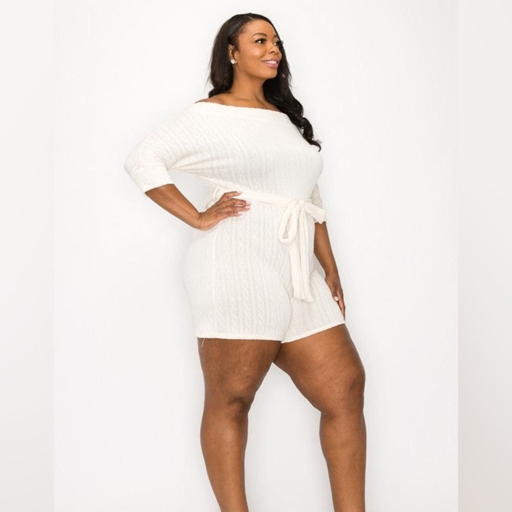 Jaquard Chic Romper- Plus Size - Picture 4 of 5